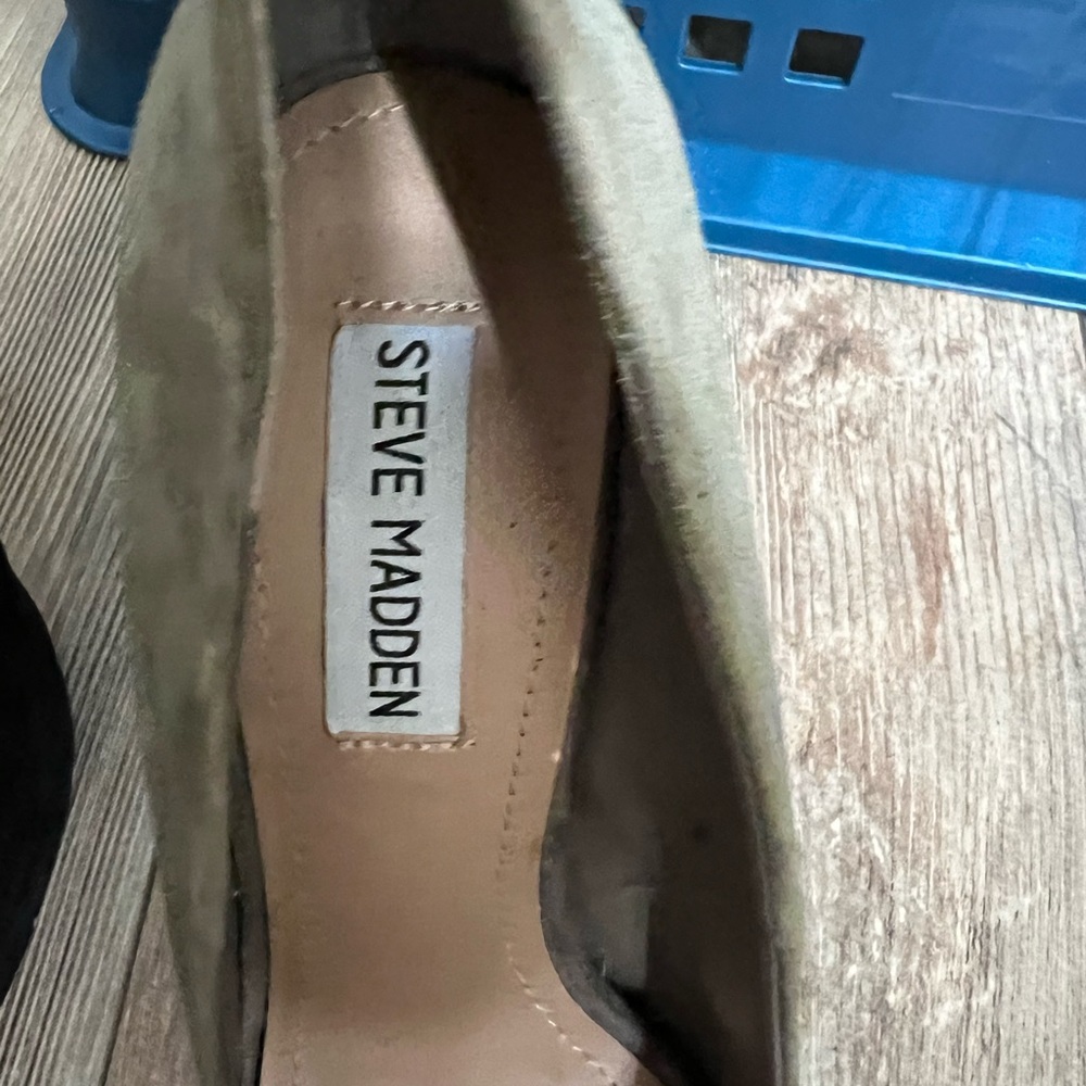 Taupe shade 5” heels. Steve Madden